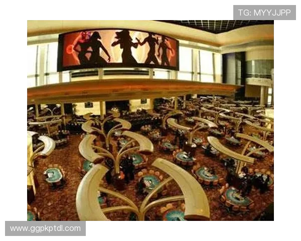 探索澳门西湾娱乐场丰富的博彩项目与精彩表演，体验极致娱乐盛宴